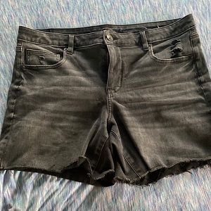 American eagle The Dream jean shorts